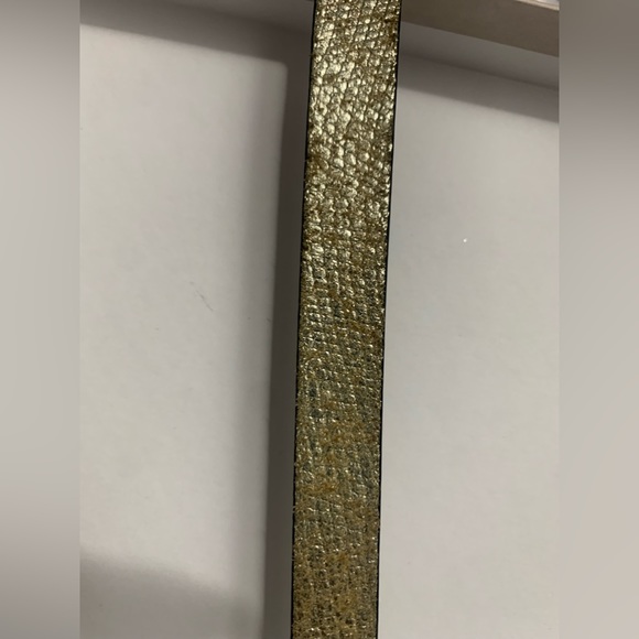 Micheal Kors reversible leather belt - Picture 6 of 6